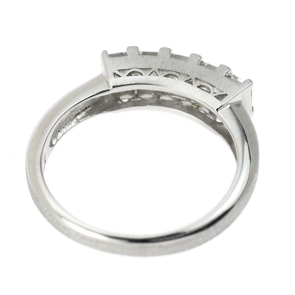 Pt900 スクエアカット ダイヤモンド リング 0.67ct 一文字