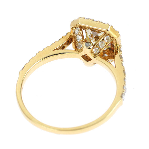 新品 K18YG プリンセスカット ローズカット ダイヤモンド リング 0.922ct LY VS2 D0.47ct 【エスコレ】