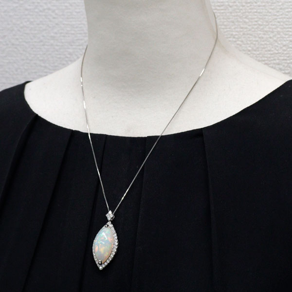 Pt900/ Pt850 オパール ダイヤモンド ペンダントネックレス 15.00ct D1.20ct