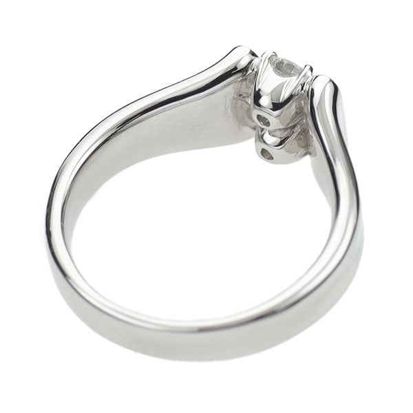 Pt900 ダイヤモンド リング 0.41ct D0.10ct