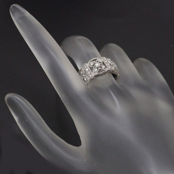 Pt900 ダイヤモンド リング 0.52ct  フラワー