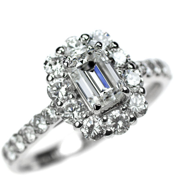 Pt950 エメラルドカット ダイヤモンド リング 0.823ct F VVS2 D0.88ct
