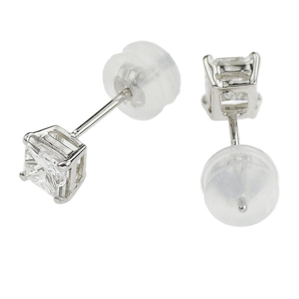 新品 Pt900 プリンセスカット ダイヤモンド ピアス 0.619ct F/G VS1-2
