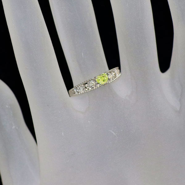 新品 Pt950 ハートシェイプ 天然シャルトリューズグリーン ダイヤモンド リング 0.306ct FIYG VS2 D0.04ct 【エスコレ】