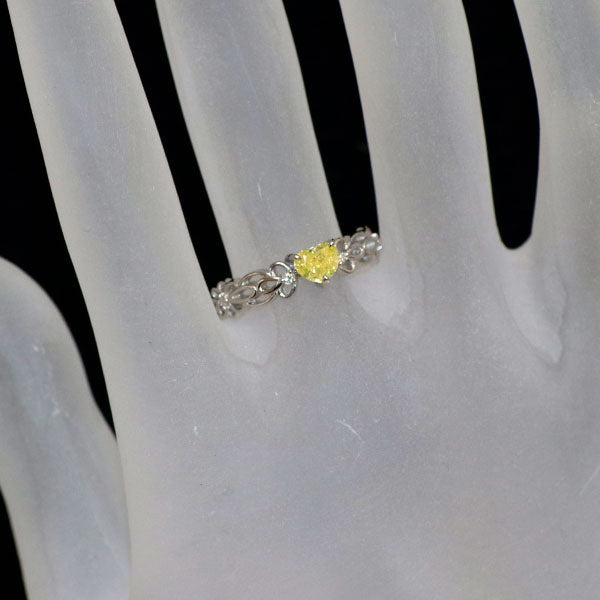 新品 Pt950 ハートシェイプ 天然インテンスイエロー ダイヤモンド リング 0.503ct FIY SI2 D0.03ct 【エスコレ】