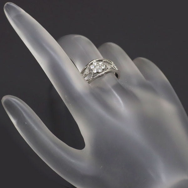 Pt900 ダイヤモンド リング 0.31ct フラワー
