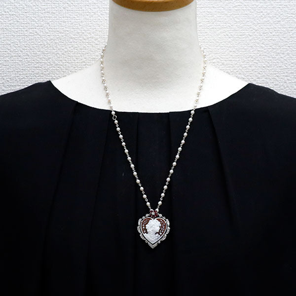 K18WG シェルカメオ/ベビーパール ルビー  ダイヤモンド ペンダントネックレス兼ブローチ R0.52ct D0.78ct