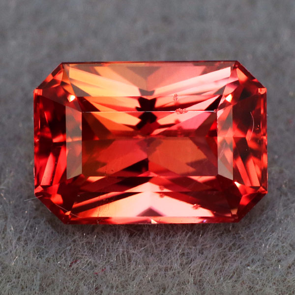 新品 ナイジェリア産バイカラーヴェイリネナイト ルース 1.236ct 希少石 レアストーン【エスコレ】