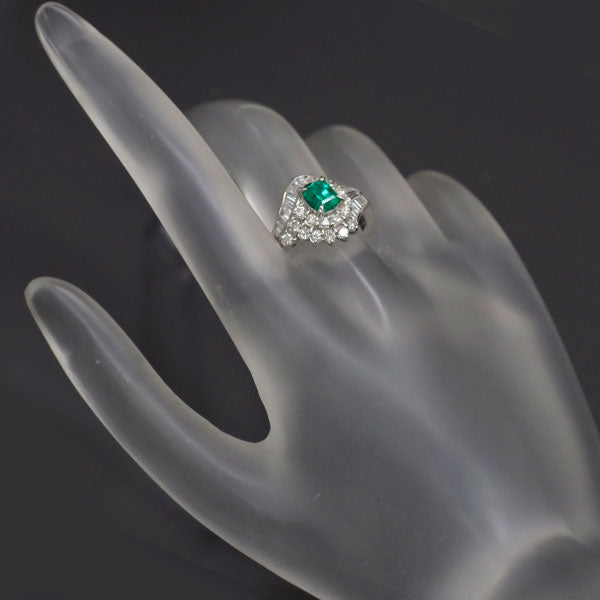Pt900 エメラルド ダイヤモンド リング 0.59ct D0.72ct