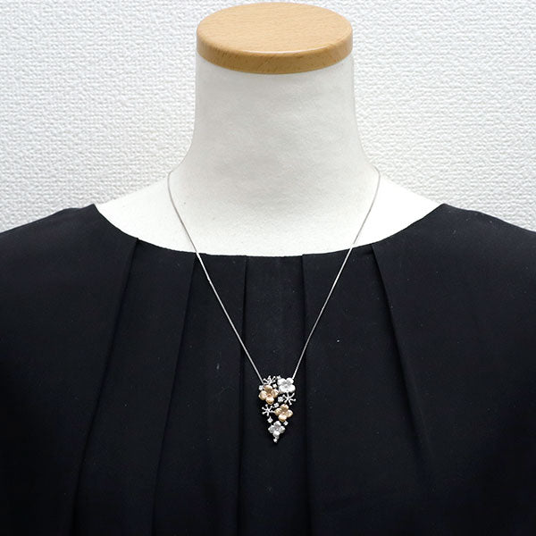 K18WG/PG ダイヤモンド ペンダントネックレス 0.31ct フラワー