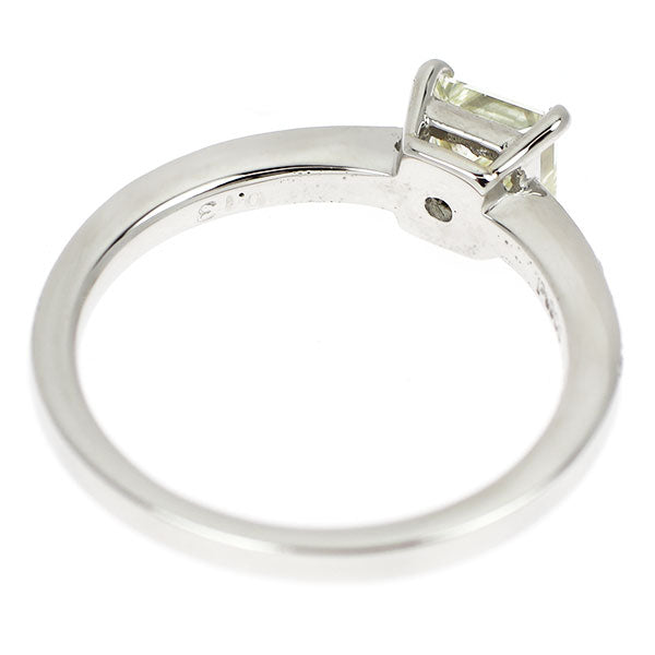 Pt900 プリンセスカット ダイヤモンド リング 0.650ct D0.13ct