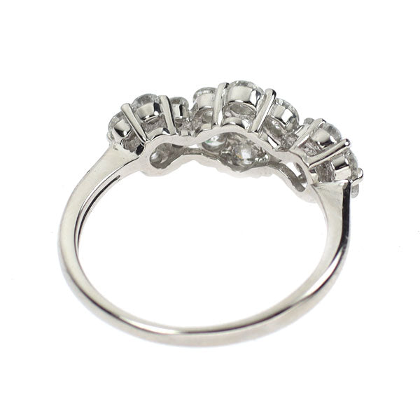 Pt900 ダイヤモンド リング 1.00ct フラワー — セルビー Pt900 ダイヤモンド リング 1.00ct フラワー — セルビー
