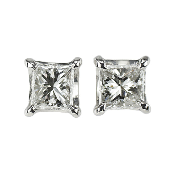 新品 Pt950/ Pt900 プリンセスカット ダイヤモンド ピアス 0.651ct F/G VS1 VS2 4本爪スタッド【エスコレ】