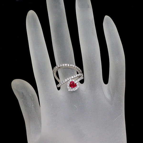 カラッチ K18WG ハートシェイプ ルビー ダイヤモンド リング 0.61ct D0.77ct