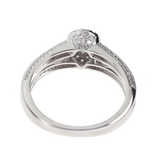 Pt950 ペアシェイプカット ダイヤモンド リング 0.30ct D VVS1