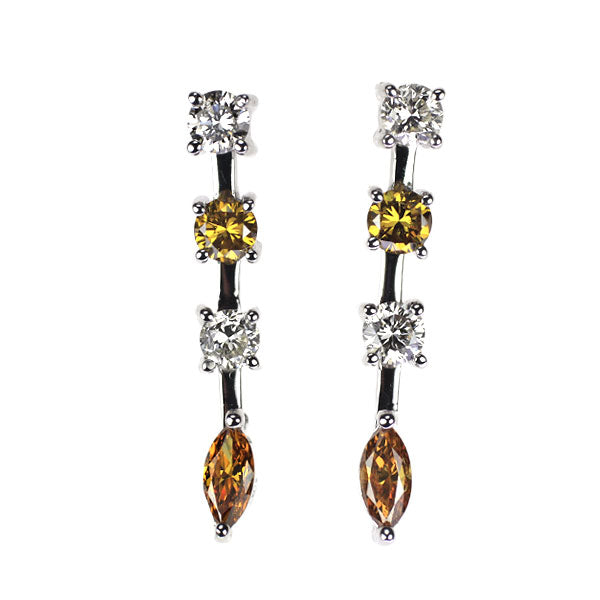 K18WG ダイヤモンド ピアス 0.62ct