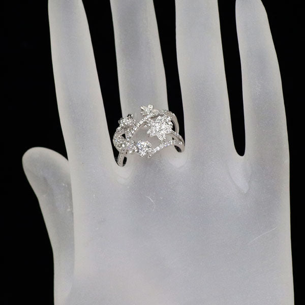 K18WG さくらカットダイヤモンド リング 0.316ct G SI1 D0.54ct 桜
