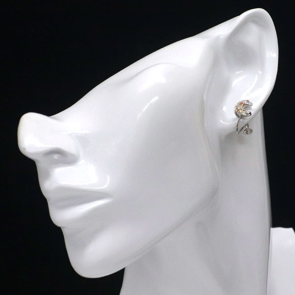 K18WG マルチカラー サファイア イヤリング 0.38ct 月