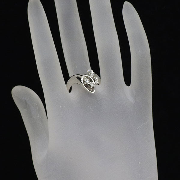ラッセル K18WG ダイヤモンド リング 0.40ct ブーケ
