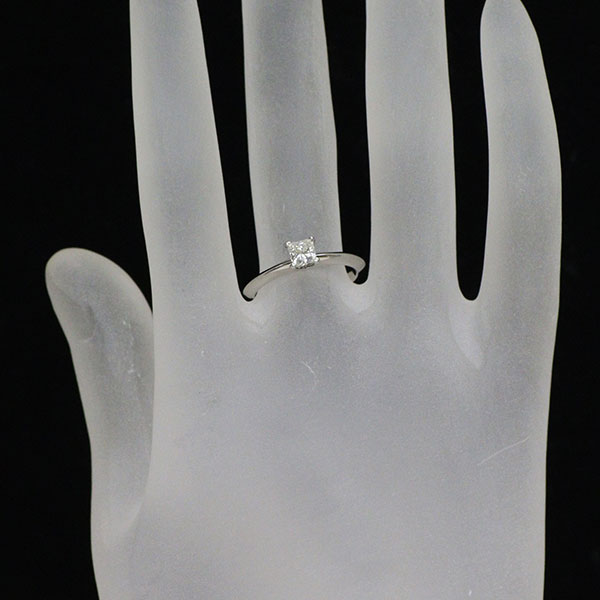 ティファニー Pt950 ダイヤモンド リング 0.34ct ルシダ