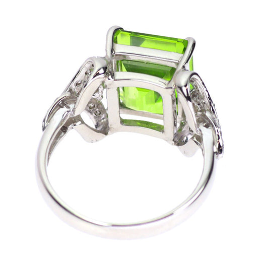 Pt900 ペリドット ダイヤモンド リング 5.24ct D0.31ct