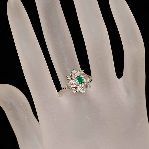 Pt900 エメラルド ダイヤモンド リング 0.247ct D0.45ct