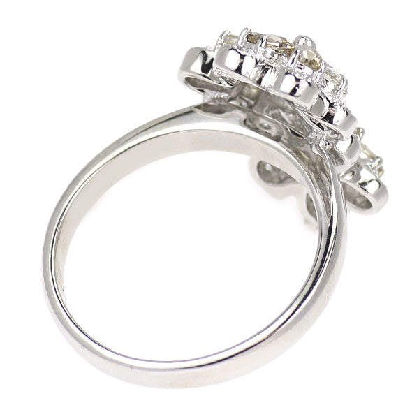 K18WG ダイヤモンド リング 0.70ct フラワー