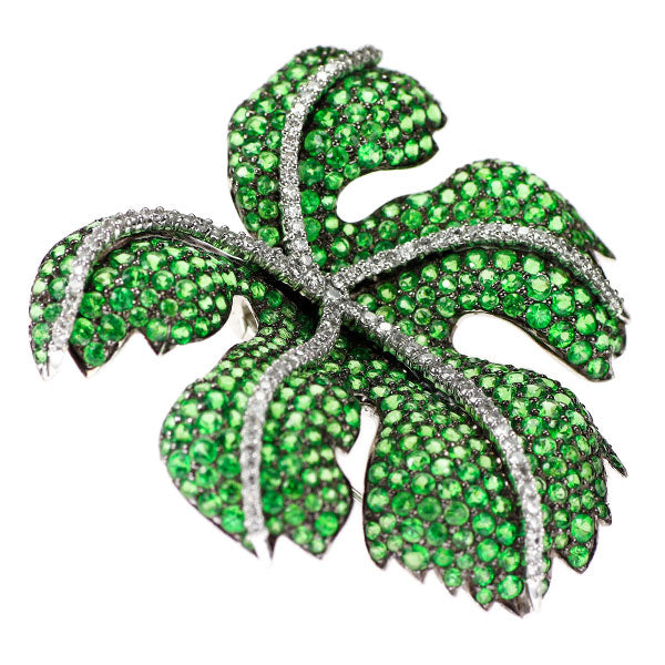 K18WG グロッシュラーライト ガーネット ダイヤモンド ブローチ兼ペンダントトップ 15.11ct D1.32ct 植物 ブドウ パヴェ