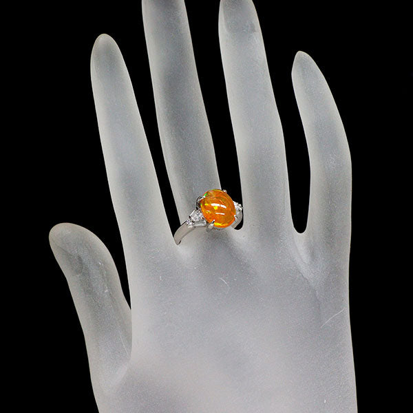 Pt900 ファイアーオパール ダイヤモンド リング 2.51ct 0.27ct