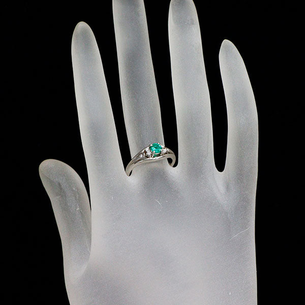 Pt900 エメラルド ダイヤモンド リング 0.23ct D0.10ct