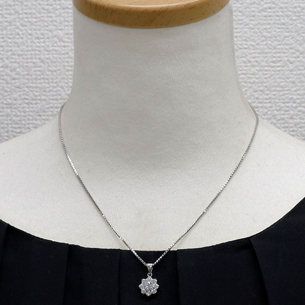 Pt ダイヤモンド ペンダントネックレス 0.38ct D0.64ct フラワー
