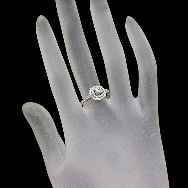 Pt900 プリンセスカット ダイヤモンド リング 0.334ct E SI1 D0.37ct
