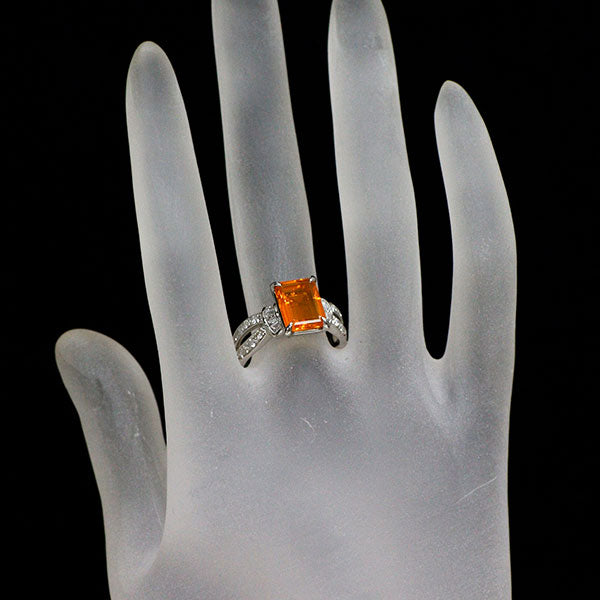 Pt900 ファイアーオパール ダイヤモンド リング 1.80ct D0.41ct