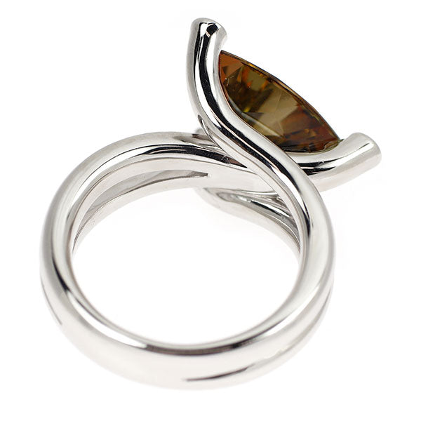 Pt900 アンダリュサイト ダイヤモンド リング 5.33ct D0.17ct