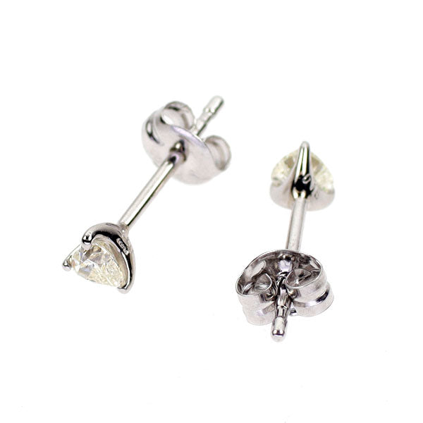 Pt900 ハートシェイプ ダイヤモンド ピアス 0.30ct