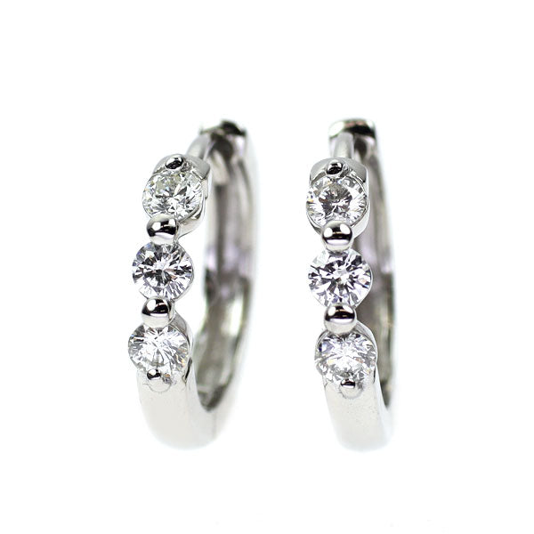 Pt900 ダイヤモンド ピアス 0.30ct フープ スリーストーン
