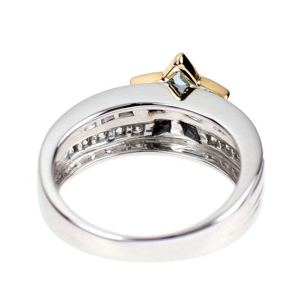 K18YG/WG ブルートパーズ ダイヤモンド リング 0.64ct D0.43ct  スター