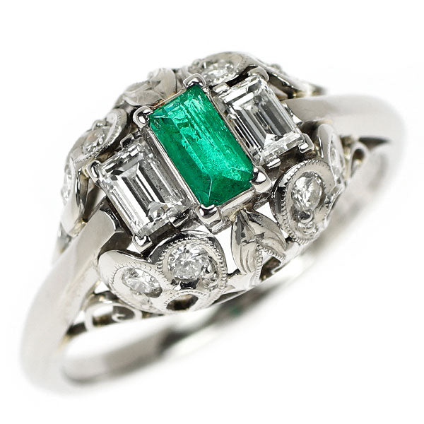 Pt900 エメラルド ダイヤモンド リング 0.23ct 0.32ct 0.17ct 陽刻ビンテージ 昭和風レトロ