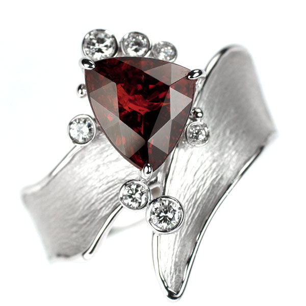 K18WG スペサルティンガーネット ダイヤモンド リング 3.15ct D0.16ct