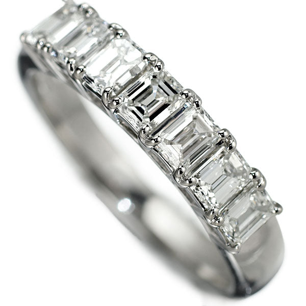 Pt900 エメラルドカットダイヤモンド リング 1.04ct