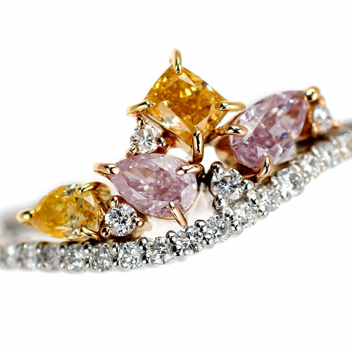 新品 Pt900/K18 全石グレード付天然カラーダイヤモンド リング 0.659ct D0.25ct カクテルリング【エスコレ】