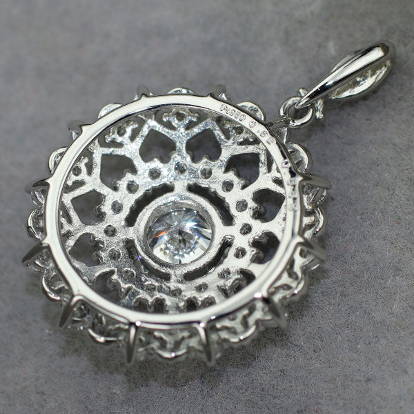 新品 Pt950 ダイヤモンド ペンダントトップ 0.662ct G SI2 G D0.52ct 【エスコレ】アンティークレース