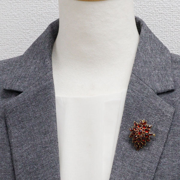 ヴィクトリアンズゲート K18YG ガーネット ペンダントトップ 兼ブローチ 16.78ct