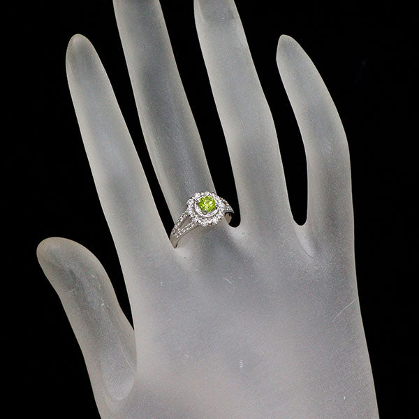 Pt900 アップルグリーンダイヤモンド リング 0.376ct D0.47ct