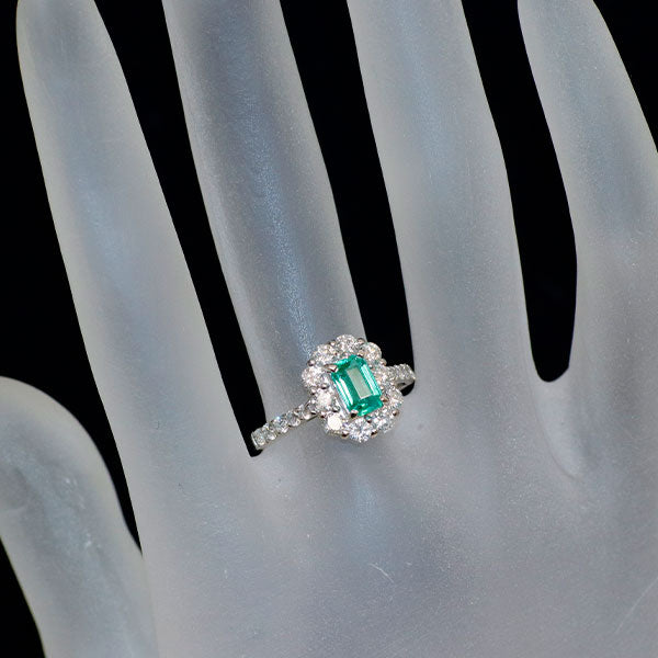 Pt950 ロシア産ノンオイルエメラルド ダイヤモンド リング 0.70