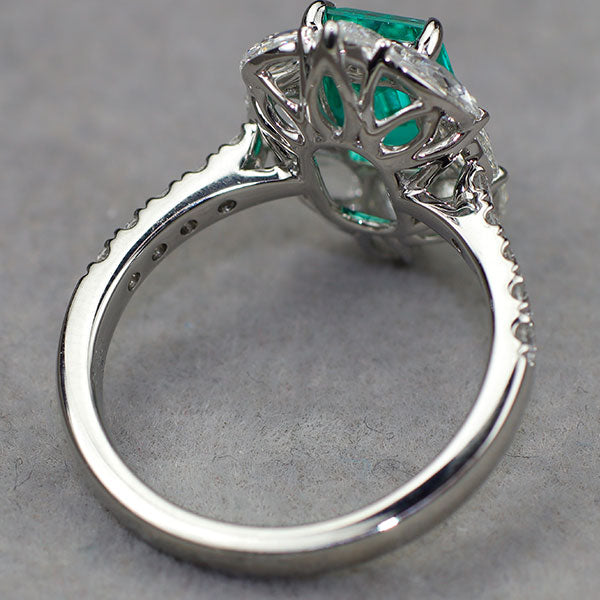 Pt950 コロンビア産ノンオイルエメラルド ダイヤモンド リング 1.42ct D1.32ct
