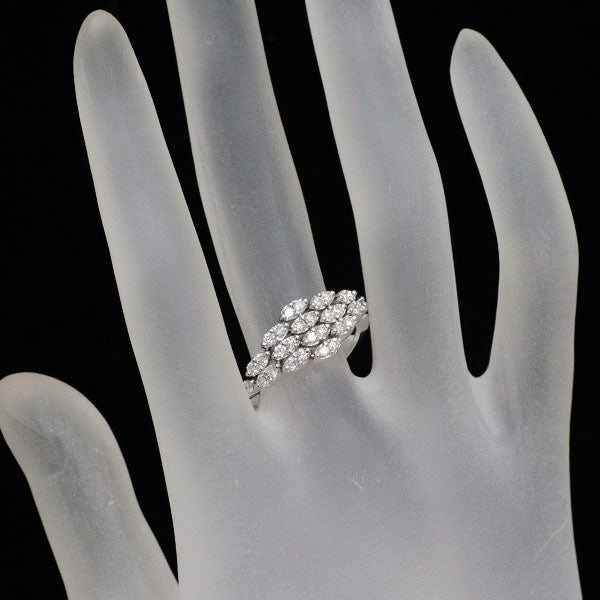 クイーン K18WG ダイヤモンド リング 0.86ct