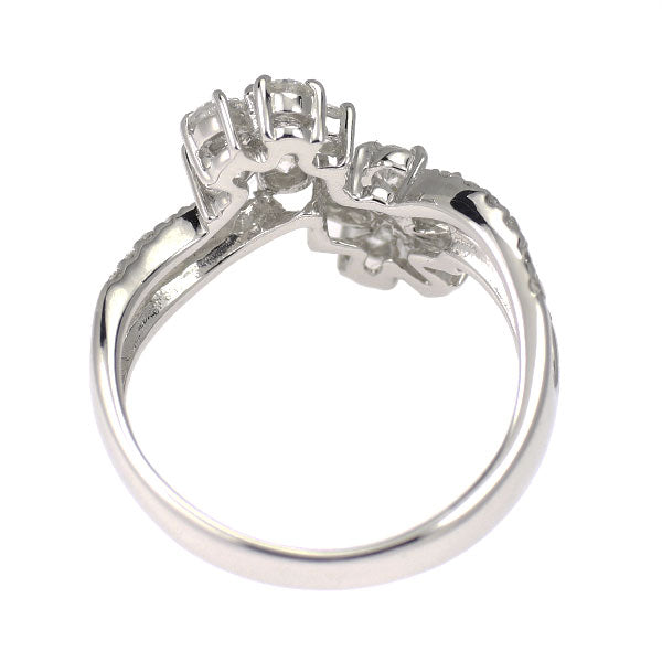 K18WG ダイヤモンド リング 0.90ct  フラワー
