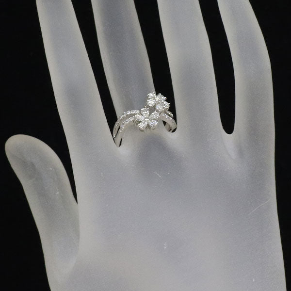 K18WG ダイヤモンド リング 0.90ct  フラワー