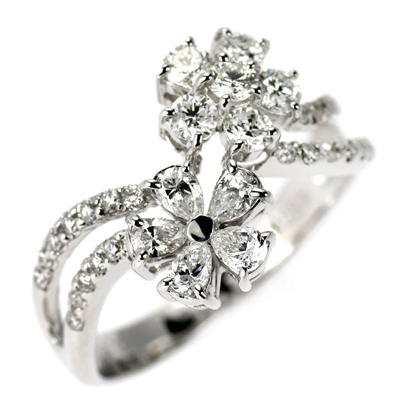 K18WG ダイヤモンド リング 0.90ct  フラワー